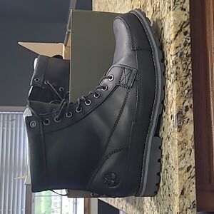 Men's Timberland Boots Rebotl Earthkeepers Size 11, black, brand new!